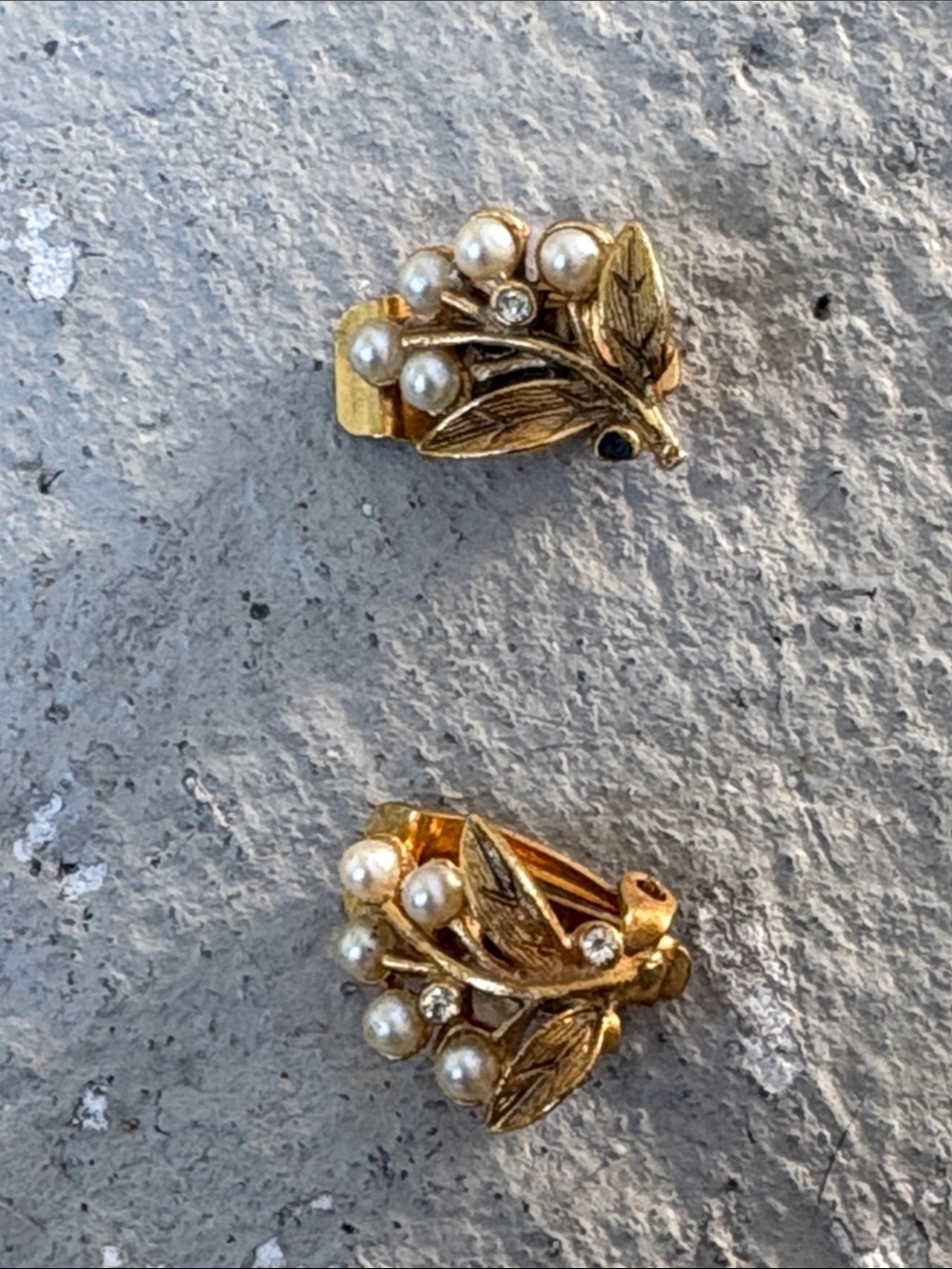 1950s Gold filled n pearls n clip on earrings